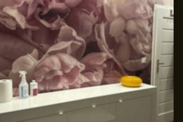 Lokal 25m  parter  dostosowany pod gabinet, kosmetologie, fryzjera Oś.Niepodległości Mielec